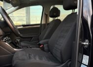 Volkswagen Touran 2.0TDi DSG Highline 7MIESTNY *ŤAŽNÉ*