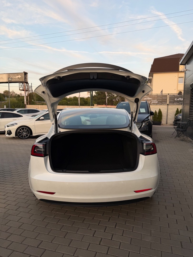 Tesla Model 3 Performance 82kWh AWD