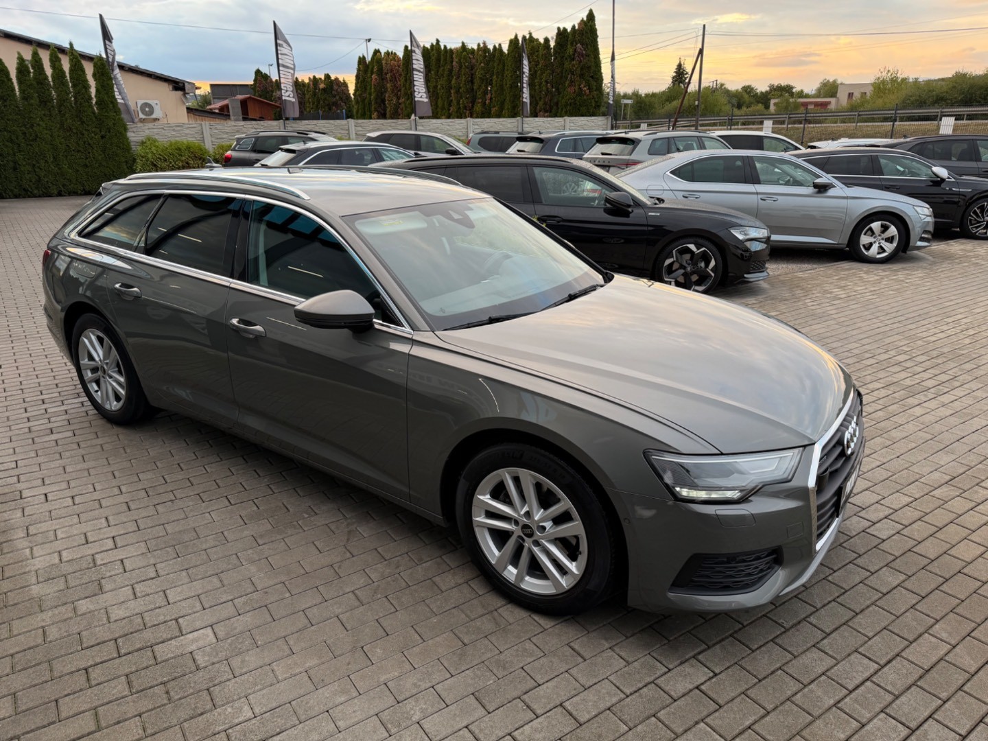 Audi A6 Avant 2.0TDi S-Tronic Quattro SK ŠPZ