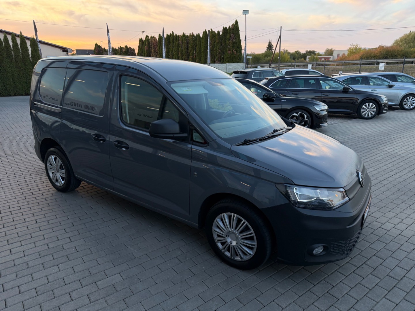 Volkswagen Caddy 2.0TDi 2M SK ŠPZ