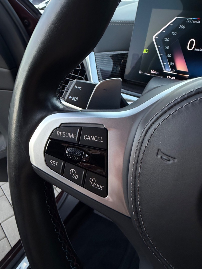 BMW X7 M60i x-Drive M-Sport HEV A/T 7-MIESTNE