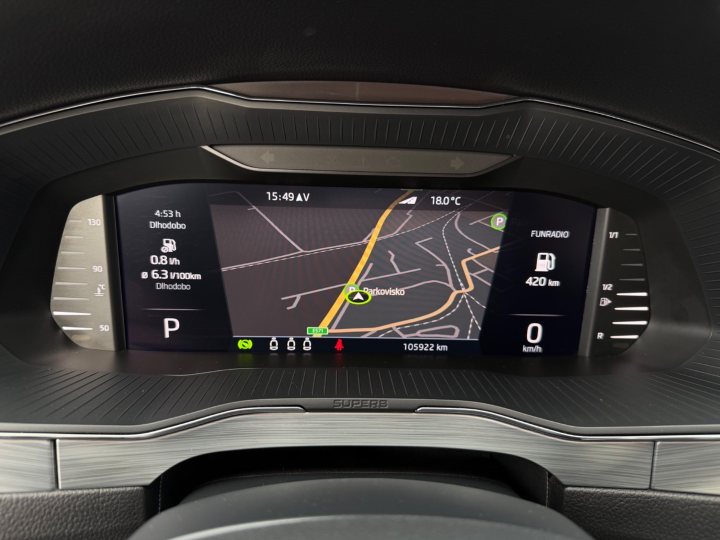 Škoda Superb Combi 2.0TDi DSG Style SK ŠPZ
