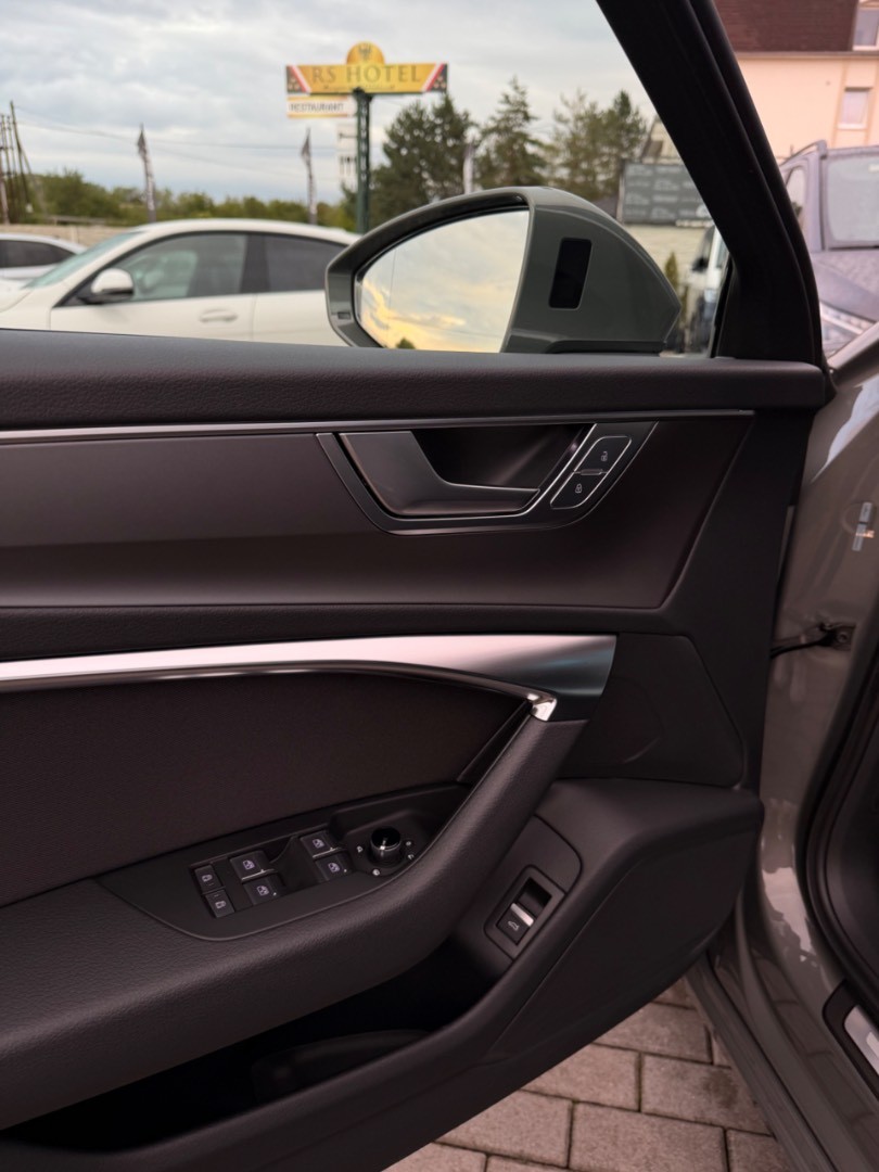 Audi A6 Avant 2.0TDi S-Tronic Quattro SK ŠPZ