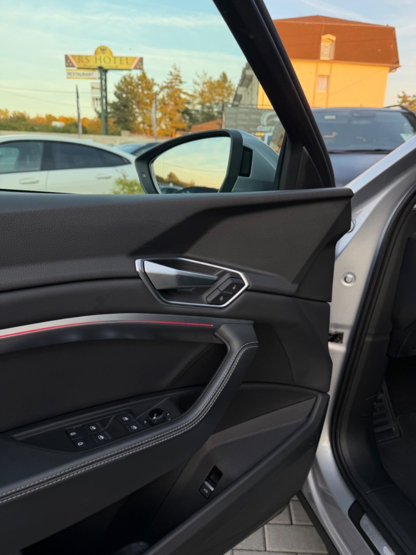 Audi E-tron 55 Quattro 300kW SOH 94,7%