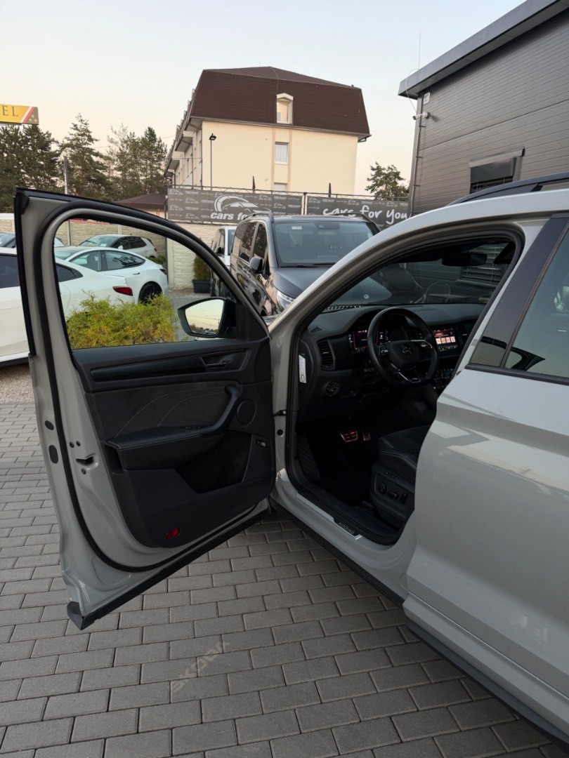 Škoda Kodiaq 2.0TDi DSG 4×4 Sportline ŤAŽNÉ-VIRTUAL-KAMERA