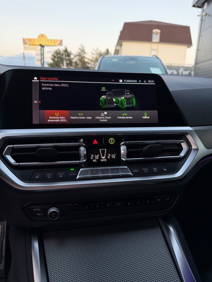 BMW Rad 4 Gran Coupé 420d   x-Drive A/T M-Sport line SK ŠPZ