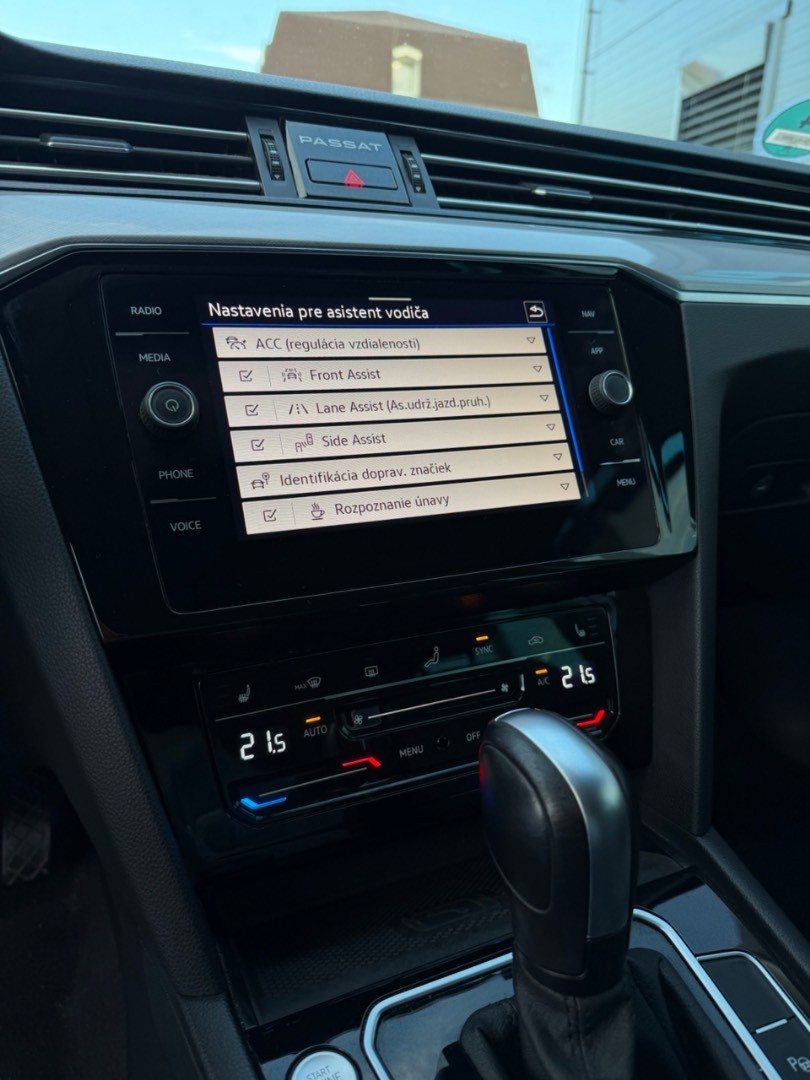 Volkswagen Passat Variant 2.0 TDI EVO Elegance DSG