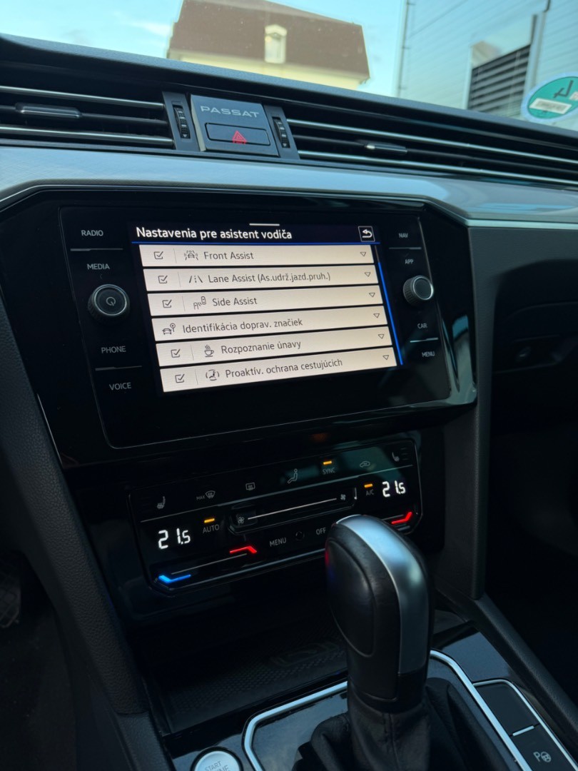 Volkswagen Passat Variant 2.0 TDI EVO Elegance DSG