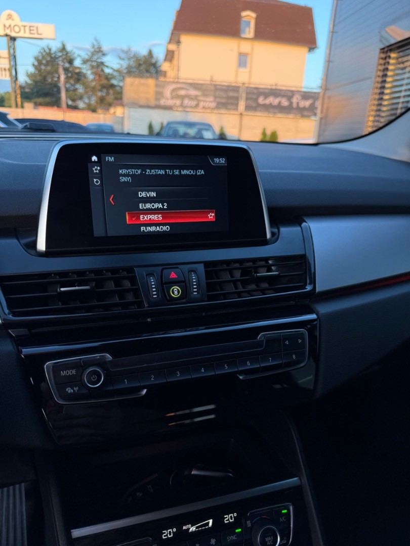 BMW Rad 2 Gran Tourer 2   220d xDrive A/T