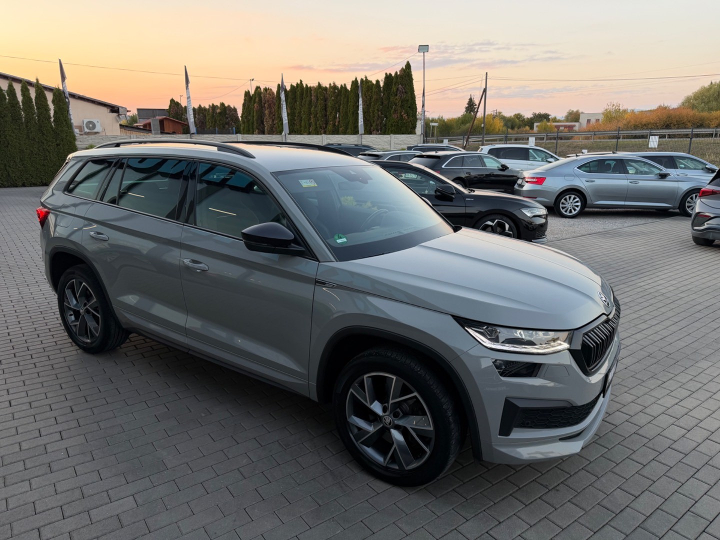 Škoda Kodiaq 2.0TDi DSG 4×4 Sportline ŤAŽNÉ-VIRTUAL-KAMERA