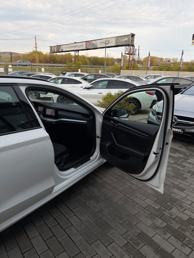Škoda Octavia Combi 2.0TDi DSG Sport packet