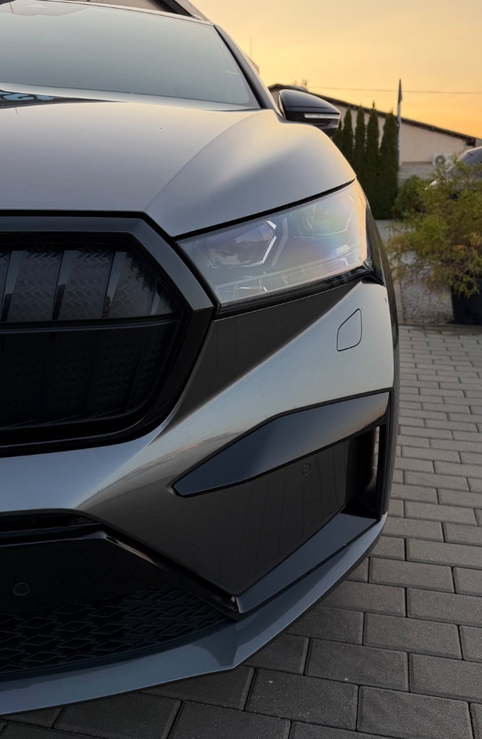 Škoda Enyaq 80X 4×4 82kWh Sportline Edition ŤAŽNÉ-360