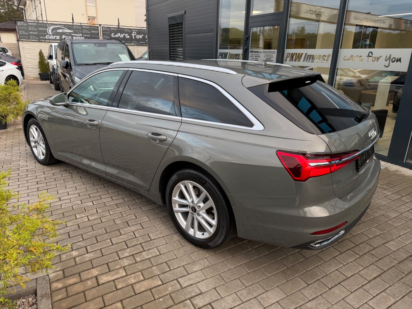 Audi A6 Avant 2.0TDi S-Tronic Quattro SK ŠPZ