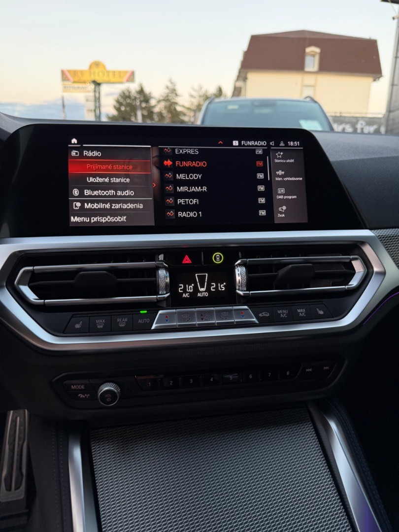 BMW Rad 4 Gran Coupé 420d   x-Drive A/T M-Sport line SK ŠPZ