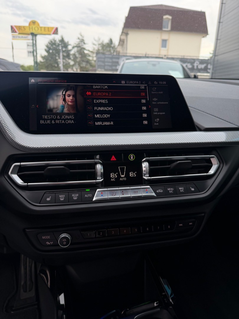 BMW Rad 2 Gran Coupé 218i   A/T M-Sport SK ŠPZ
