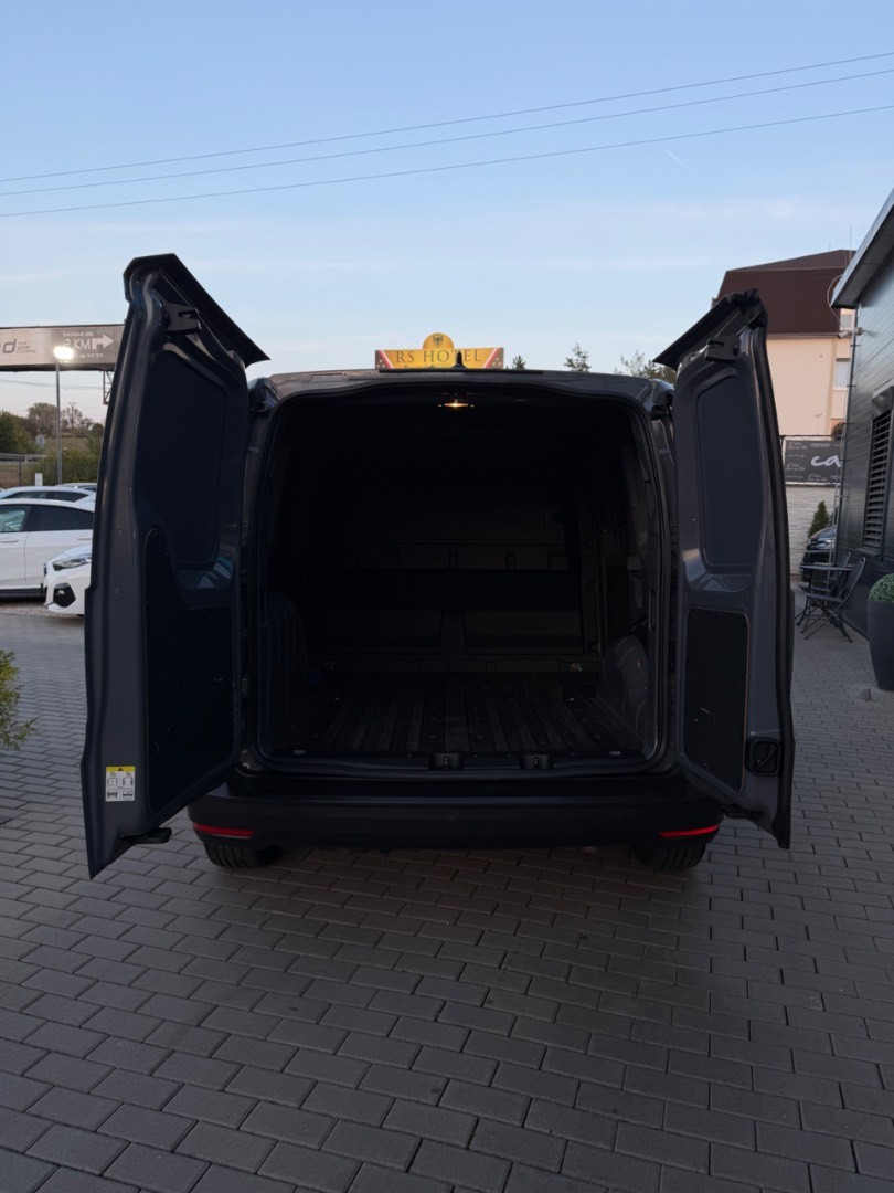 Volkswagen Caddy 2.0TDi 2M SK ŠPZ